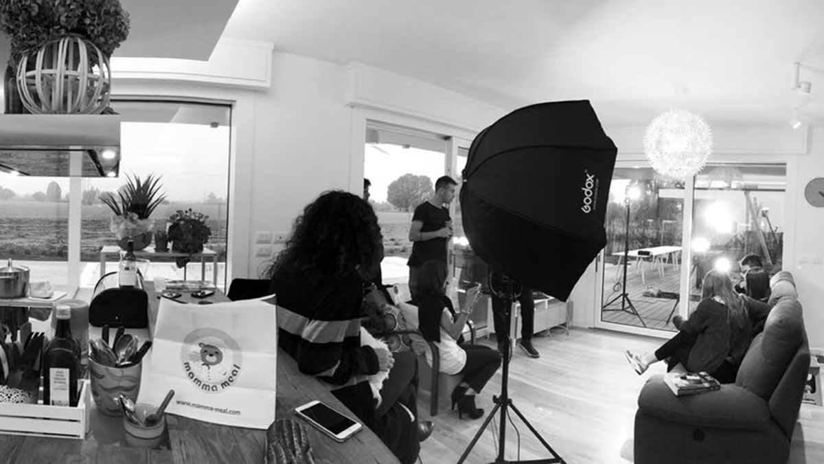 backstage 01